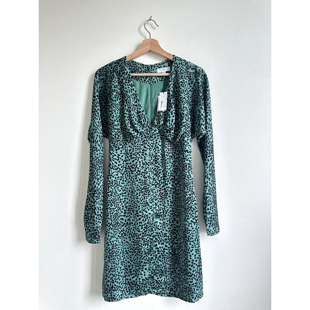 NWT Equipment women's Green V-Neck Leopard Print Satin Mini Dress size 4 $425